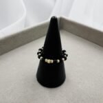 Inel cu bilute din aur 14k si cristale de sticla