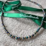 Colier cu cristale, 5 bilute din aur 14k, inchidere si anou