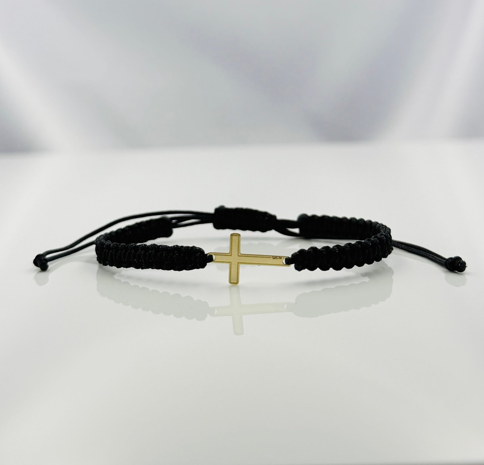 img_4365 Bratara cu snur si cruce plina cu rama din aur 14k - imagine 1