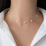 Colier cu perle de cultura si elemente din aur 14k