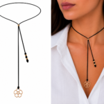 Choker cu snur si pandantiv aur – floare 2